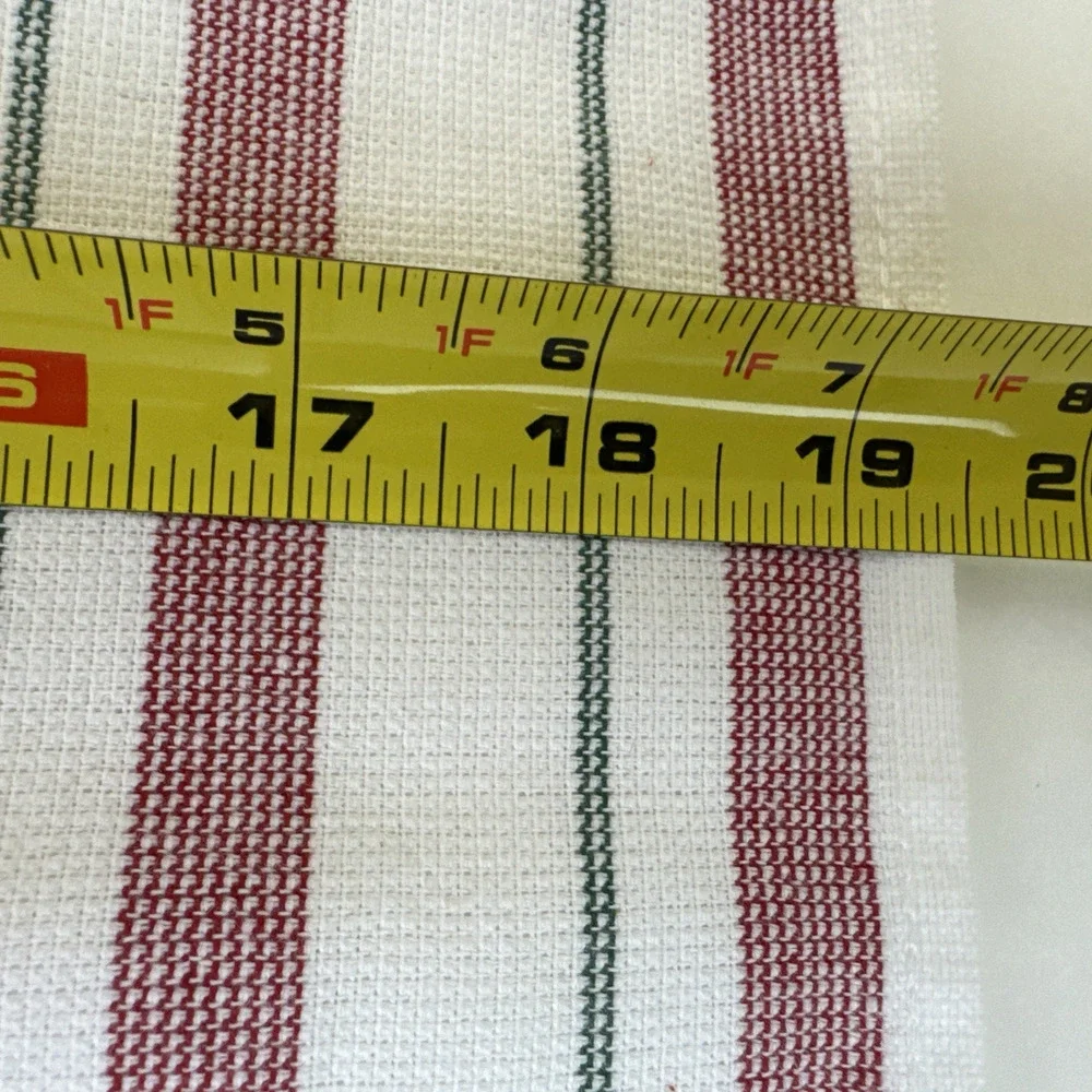 Lot 1 - Williams Sonoma Dishtowel 100% Cotton and 1 dishtowel unmarked